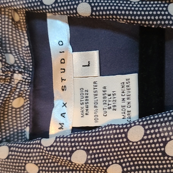 Dress - Picture 4 of 6